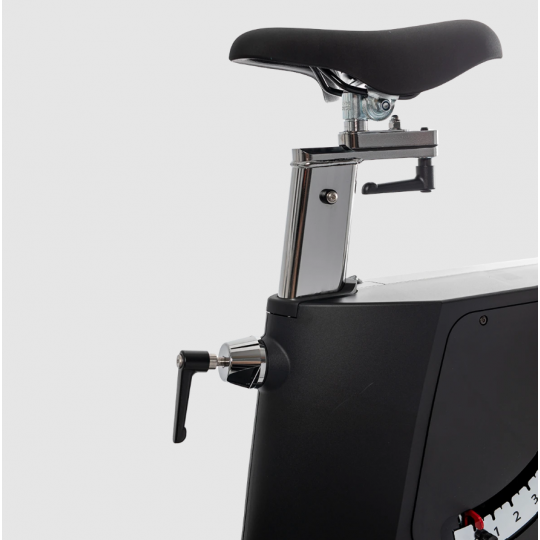 Monark 827 Upright — vélo d'exercice robuste